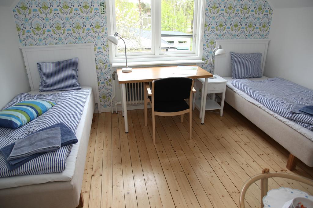 Aelvnaera Bed & Breakfast คาร์ลสตัด ห้อง รูปภาพ