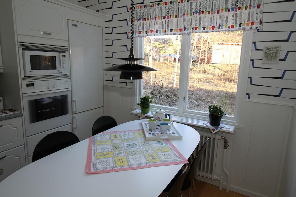 Aelvnaera Bed & Breakfast คาร์ลสตัด ภายนอก รูปภาพ